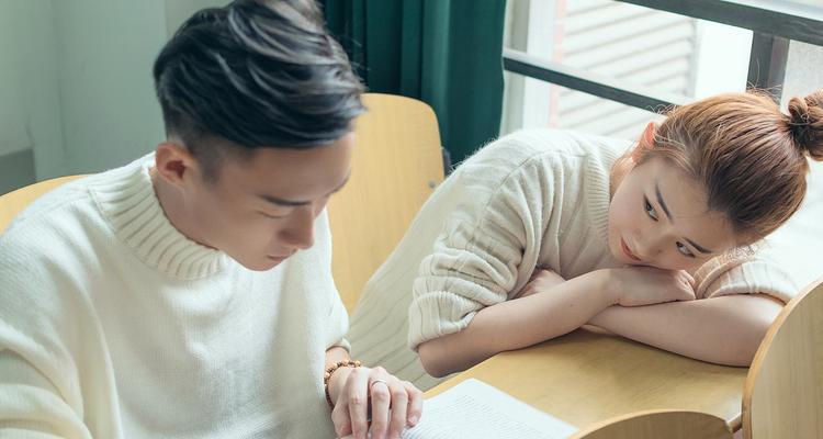 这些星座女分手后不可能被挽回（揭开分手后这些星座女的内心秘密）